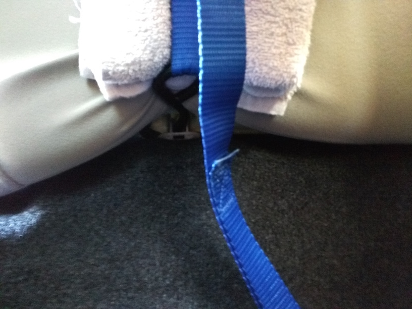 Bottom hook on the belt.