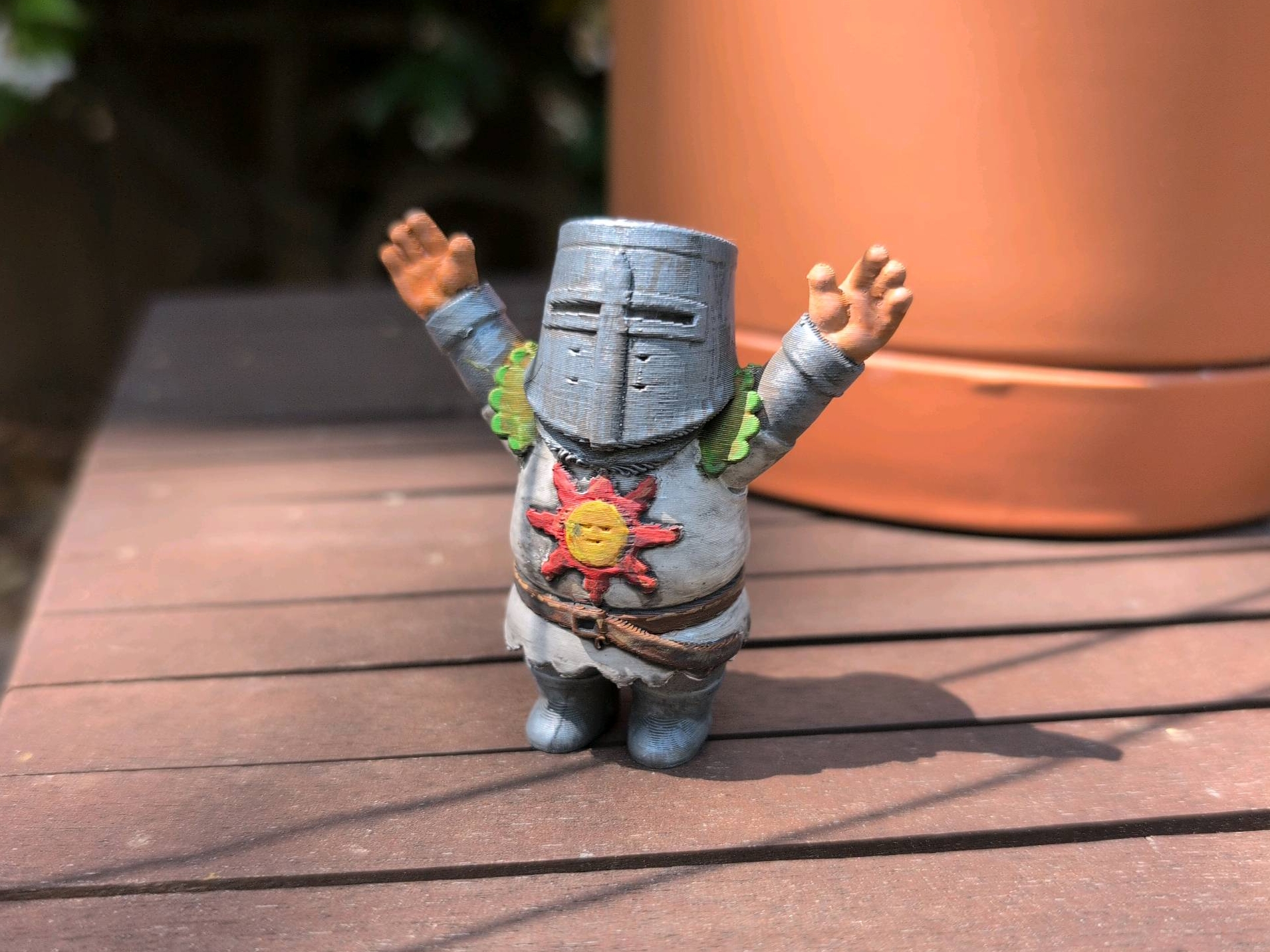 This is Solaire of Astora. The print lines are pretty big - I can print much finer and smoother details now.